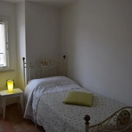 Roseus La Nei Sassi
